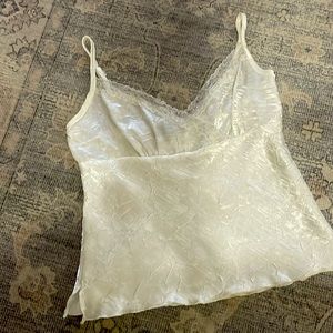 Women’s tank, like new